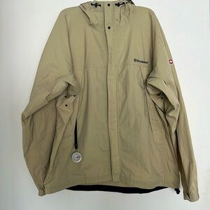 VICTORINOX, RARE! Like New!! Light jacket, Size L. Compass, non detach hoodie